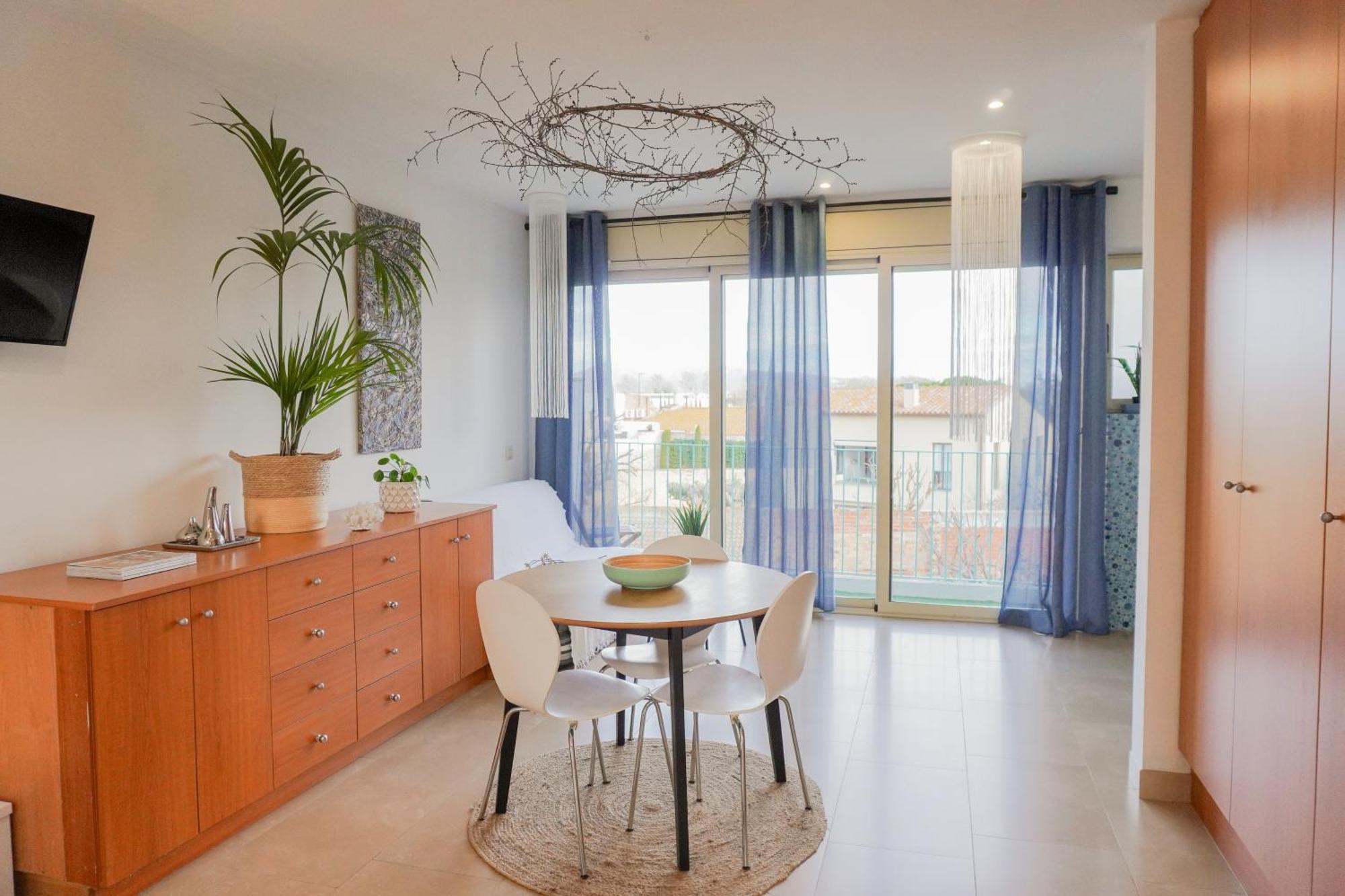 Costa Brava Acollidor Apartament Amb Gran Terrassa Per A 3 Persones Castello  D'Empuries Kültér fotó